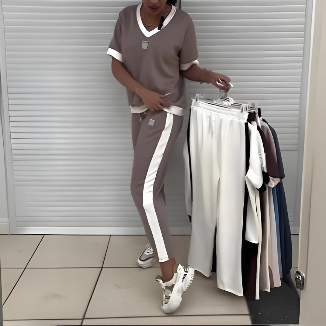 Serenity Set – V-Neck Top & Trousers