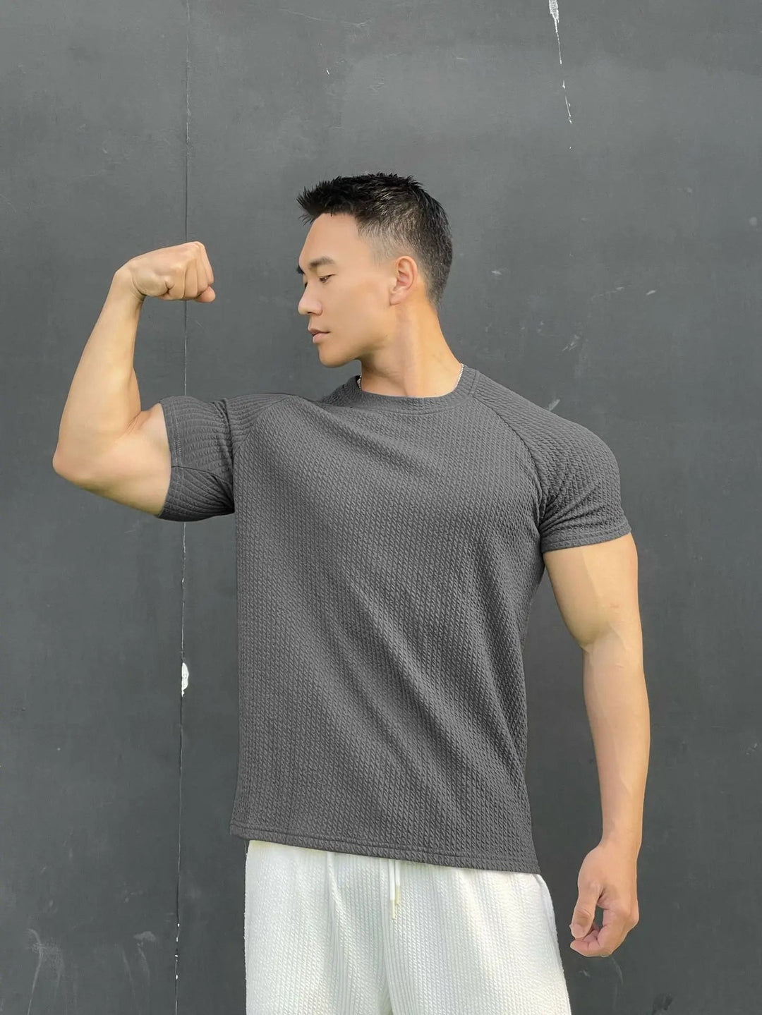 Aria T-Shirt – Casual Chic